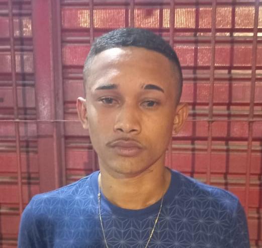 ‘PL’, de 23 anos, é acusado de tentativa de homicídio.